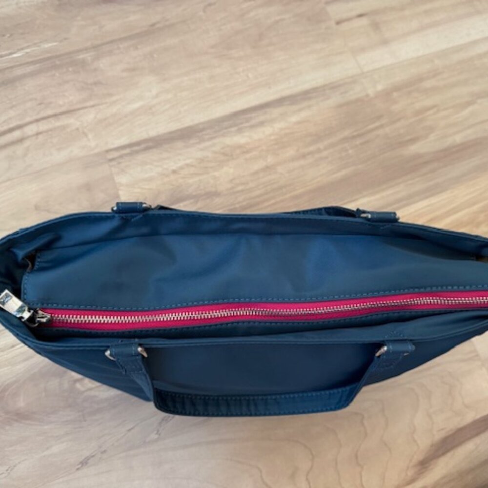 Pretty Simple NINA NYLON ORGANIZER TOTE BAG NWT - Picture 9 of 12